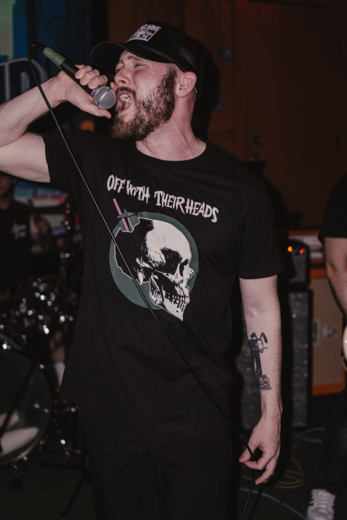 Headways Vocalist